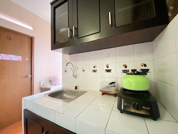 spacious 2br at gateway ahmad yani apartment