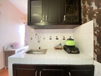 spacious 2br at gateway ahmad yani apartment