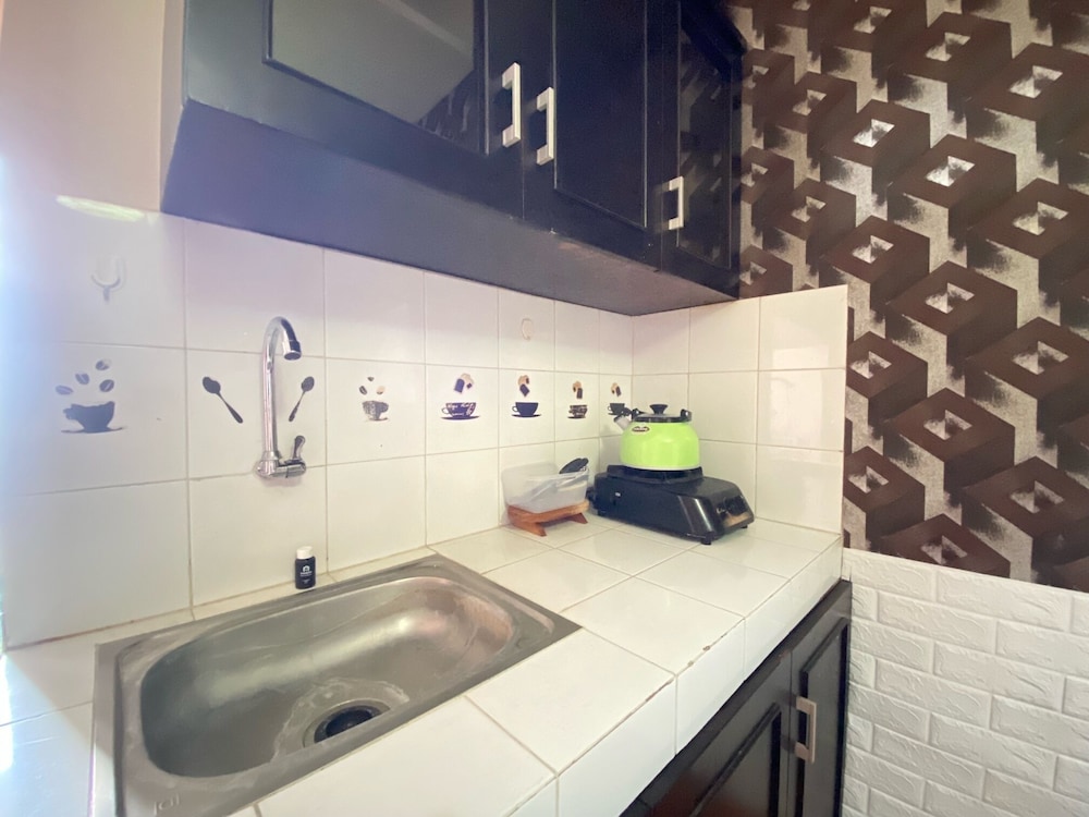 spacious 2br at gateway ahmad yani apartment