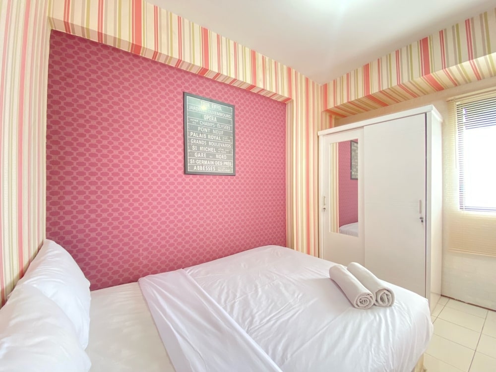 spacious 2br at gateway ahmad yani apartment