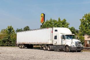 super 8 by wyndham franklin middletown area