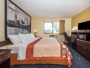 super 8 by wyndham franklin middletown area