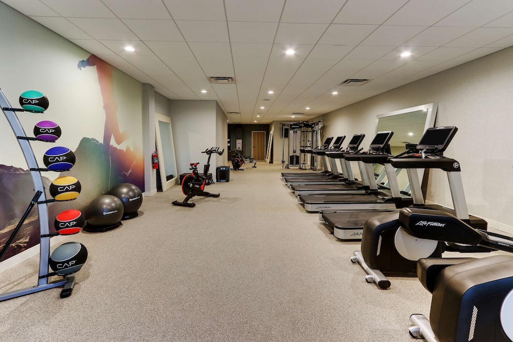 the chattanoogan hotel curio collection by hilton