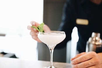 the chattanoogan hotel curio collection by hilton