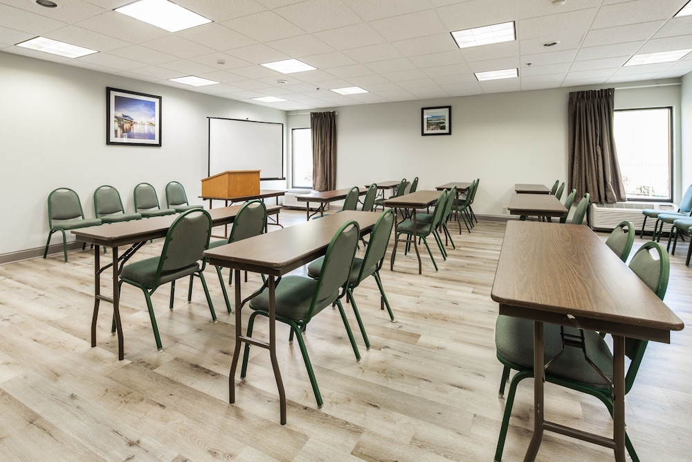 clarion inn near lookout mountain