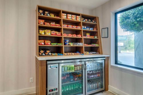 quality inn and suites