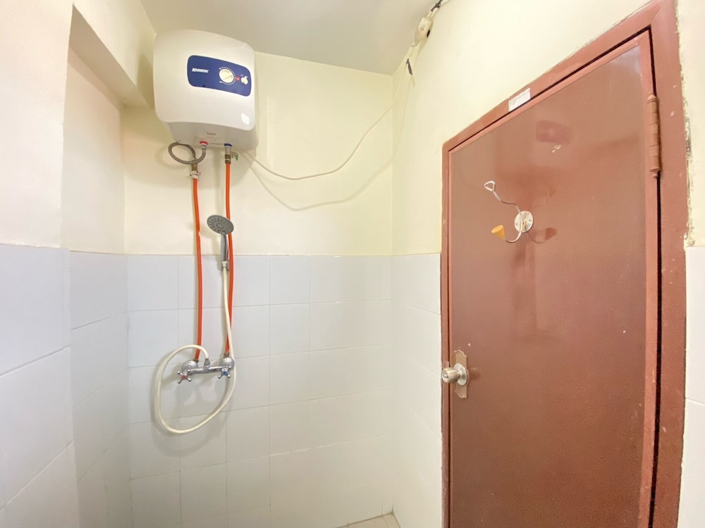 spacious 3br at gateway ahmad yani cicadas apartment