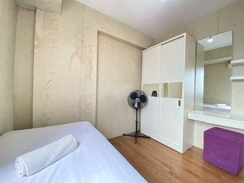 spacious 3br at gateway ahmad yani cicadas apartment