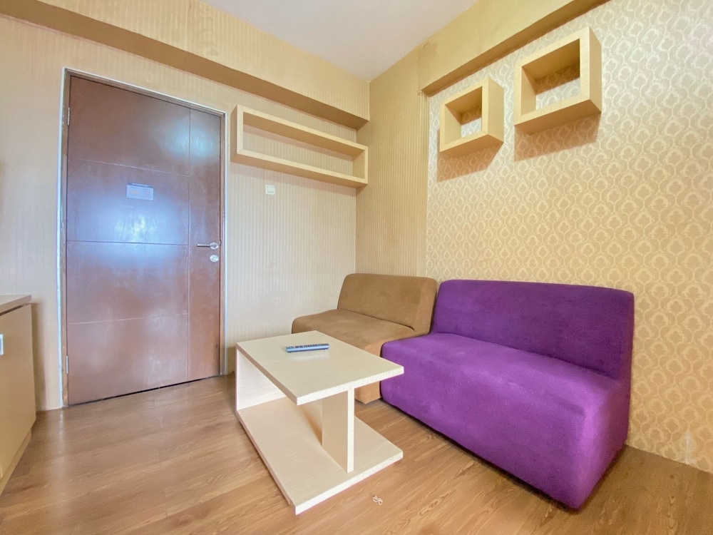spacious 3br at gateway ahmad yani cicadas apartment