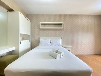 spacious 3br at gateway ahmad yani cicadas apartment