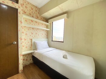 spacious 3br at gateway ahmad yani cicadas apartment