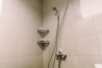 comfort and best choice 2br at bintaro icon apartment