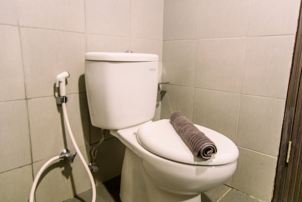 comfort and best choice 2br at bintaro icon apartment