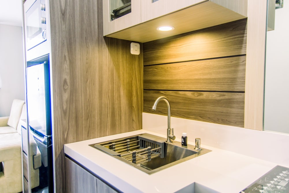 comfort and best choice 2br at bintaro icon apartment