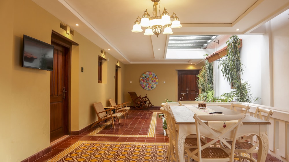 kutus kutus omah siliran heritage