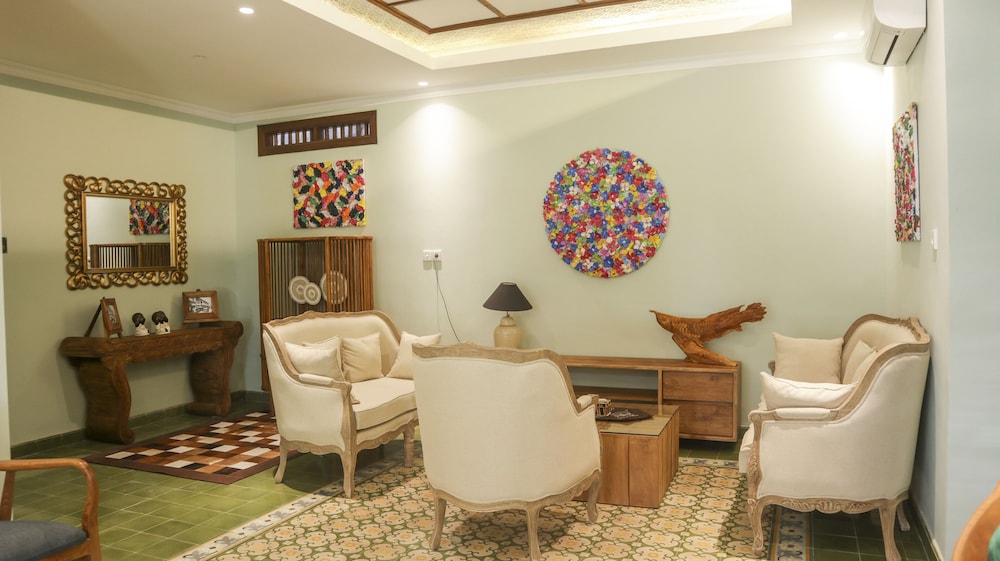 kutus kutus omah siliran heritage