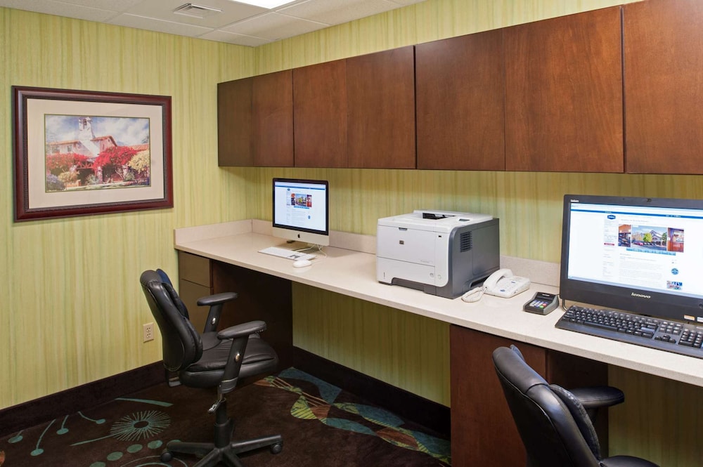 hampton inn and suites kokomo