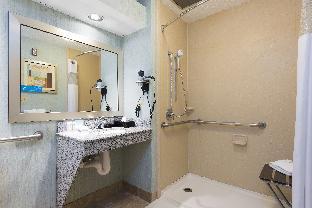 hampton inn and suites kokomo