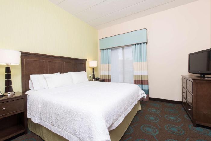 hampton inn and suites kokomo