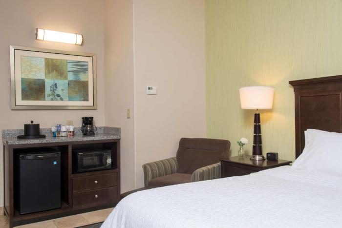hampton inn and suites kokomo