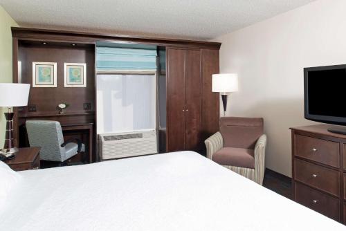 hampton inn and suites kokomo