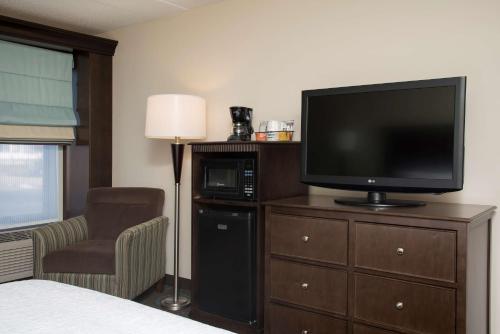 hampton inn and suites kokomo