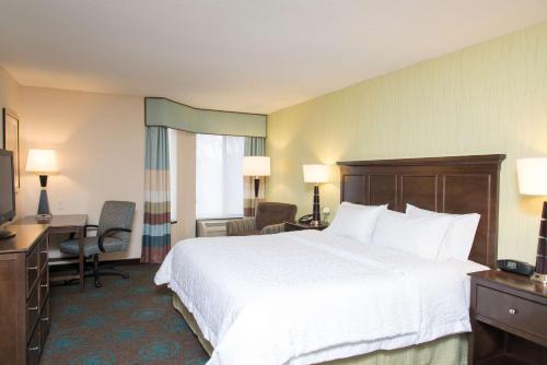 hampton inn and suites kokomo