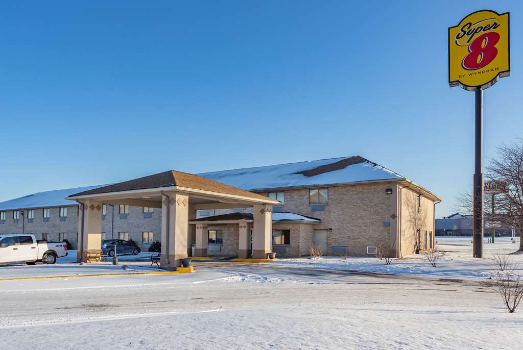 super 8 by wyndham kokomo