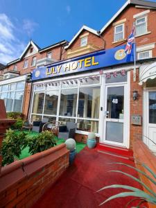 lily hotel