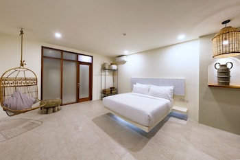 el tropico boutique hotel