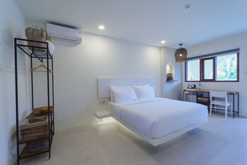 el tropico boutique hotel