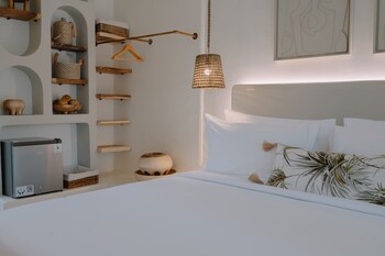 el tropico boutique hotel