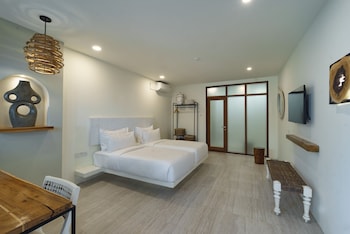 el tropico boutique hotel