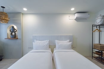 el tropico boutique hotel