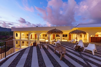 el tropico boutique hotel