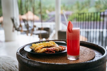 el tropico boutique hotel