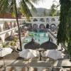 el tropico boutique hotel