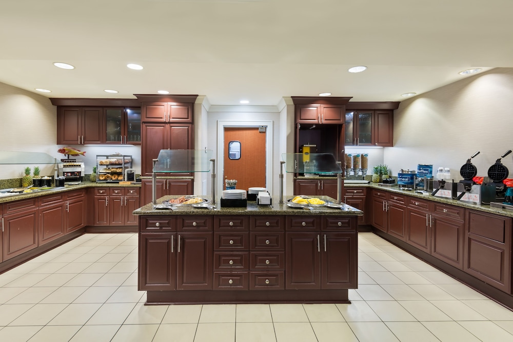 towneplace suites by marriott knoxville cedar bluff