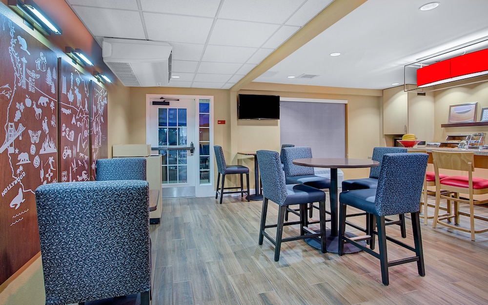 towneplace suites by marriott knoxville cedar bluff