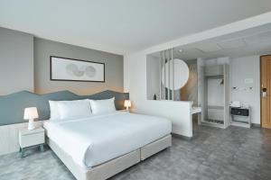 livable hotel bangkok