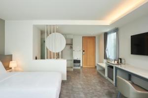 livable hotel bangkok
