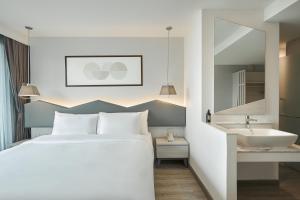 livable hotel bangkok