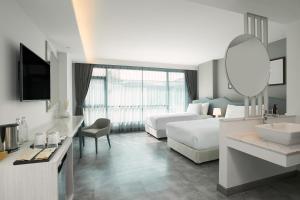 livable hotel bangkok