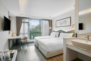 livable hotel bangkok