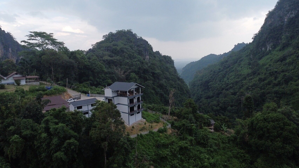 yamee homestay cafe