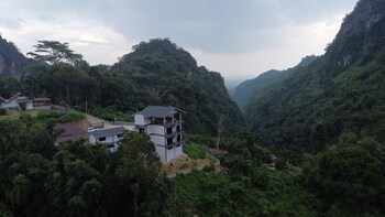 yamee homestay cafe