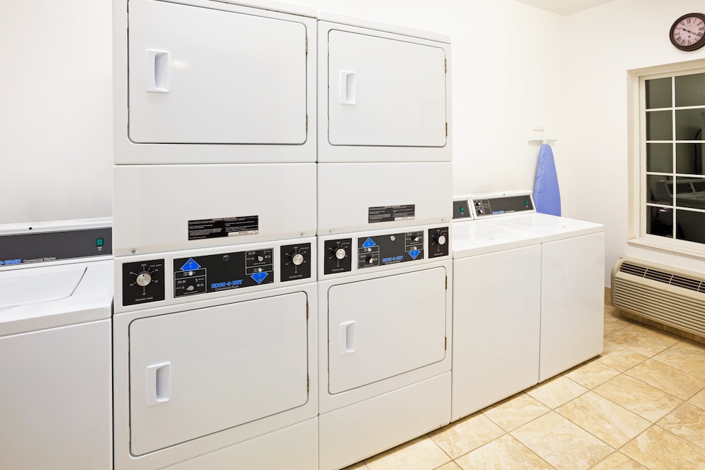 staybridge suites oak ridge by ihg
