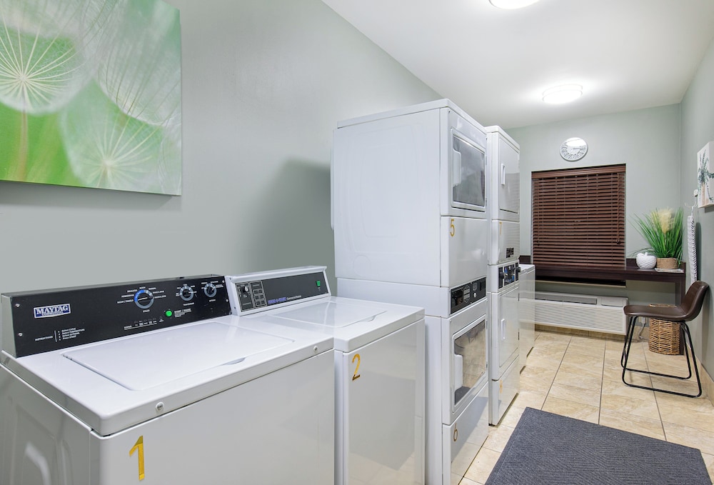 staybridge suites oak ridge by ihg