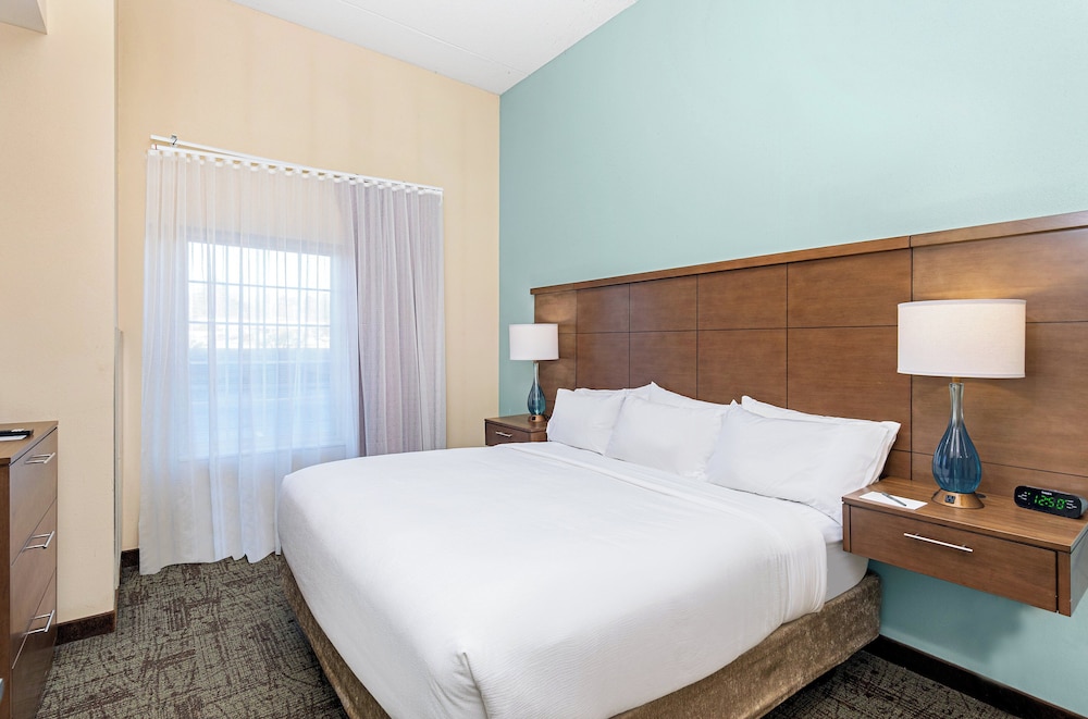 staybridge suites oak ridge by ihg