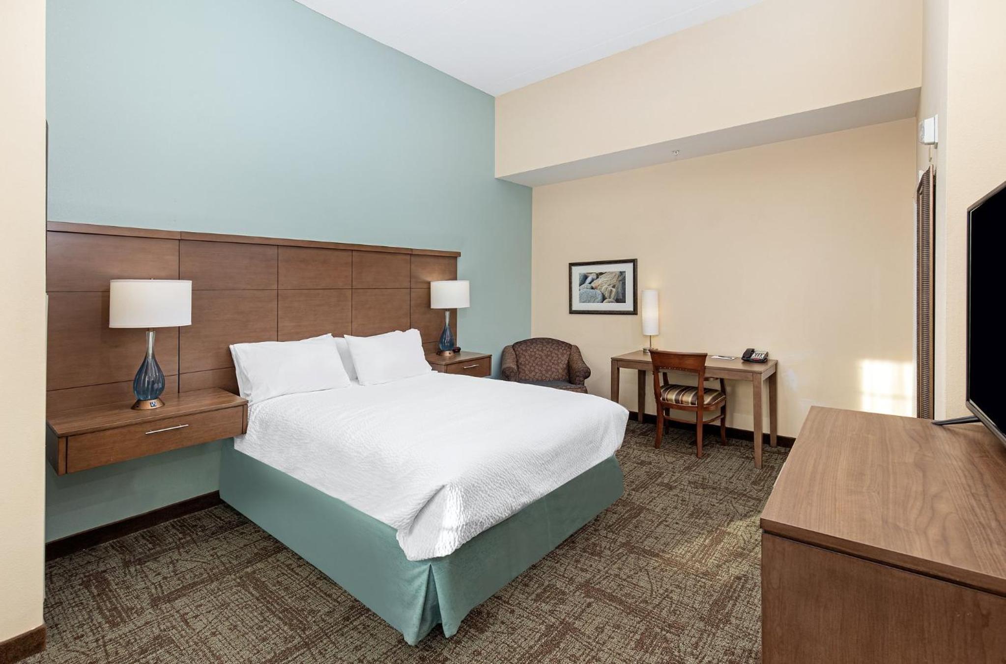staybridge suites oak ridge by ihg